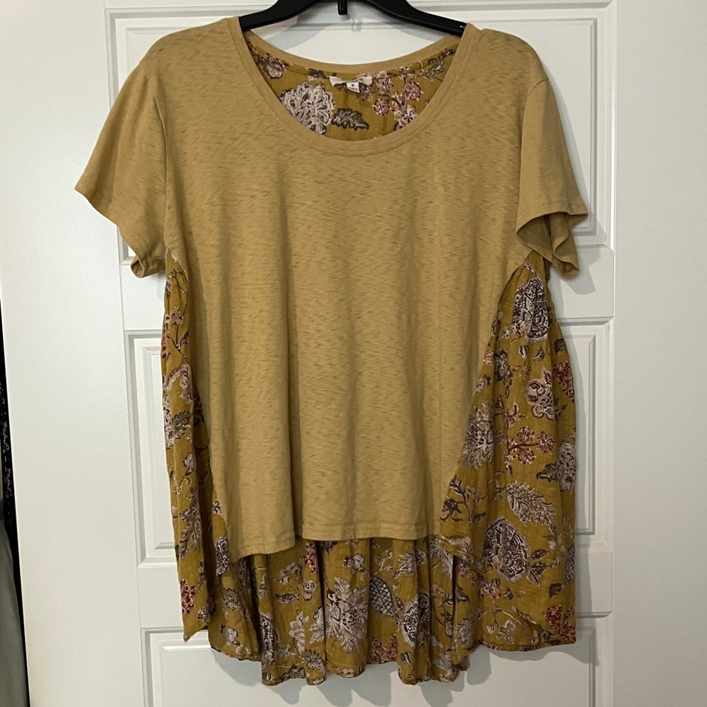Umgee Mustard Floral Panel Short Sleeve Tunic